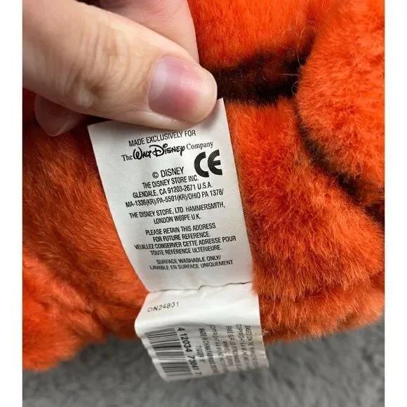 The Disney store 19” tigger plush